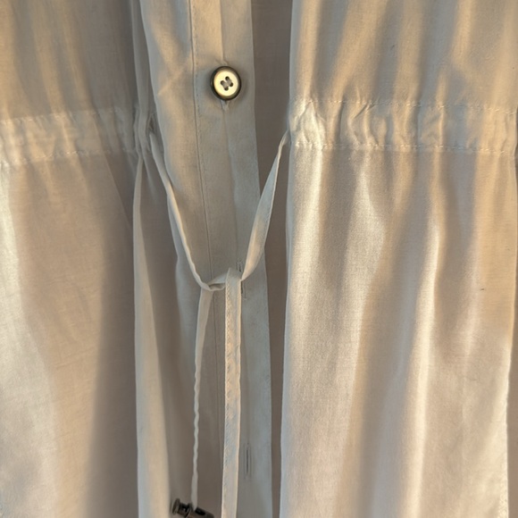 Woman’s top Additions by Chico’s size 2 white with silver /white buttons& accent - Picture 3 of 11